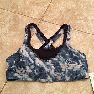 Lululemon on your way bra.